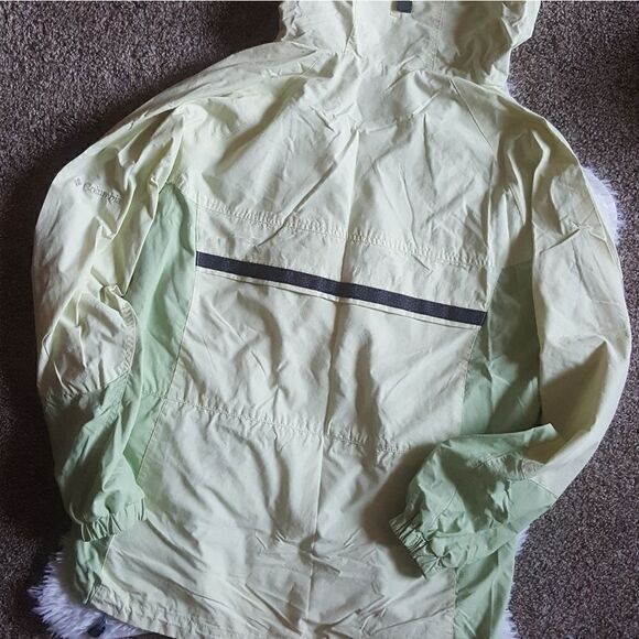 Columbia Yellow Lightweight Jacket Size Large - Picture 2 of 12
